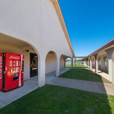 Americas Best Value Inn Bonham Exterior foto