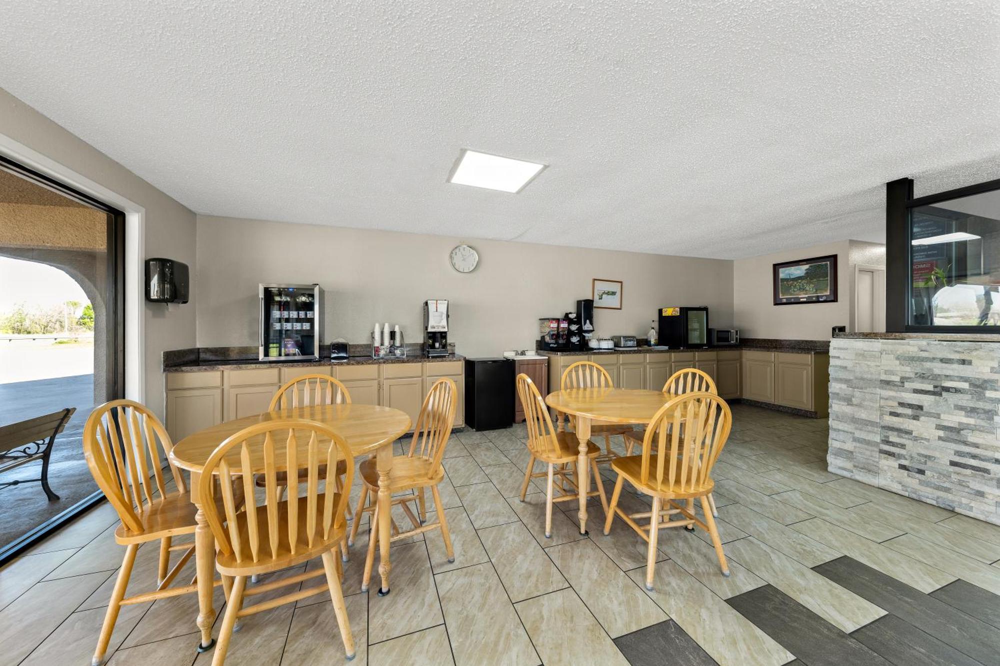 Americas Best Value Inn Bonham Exterior foto