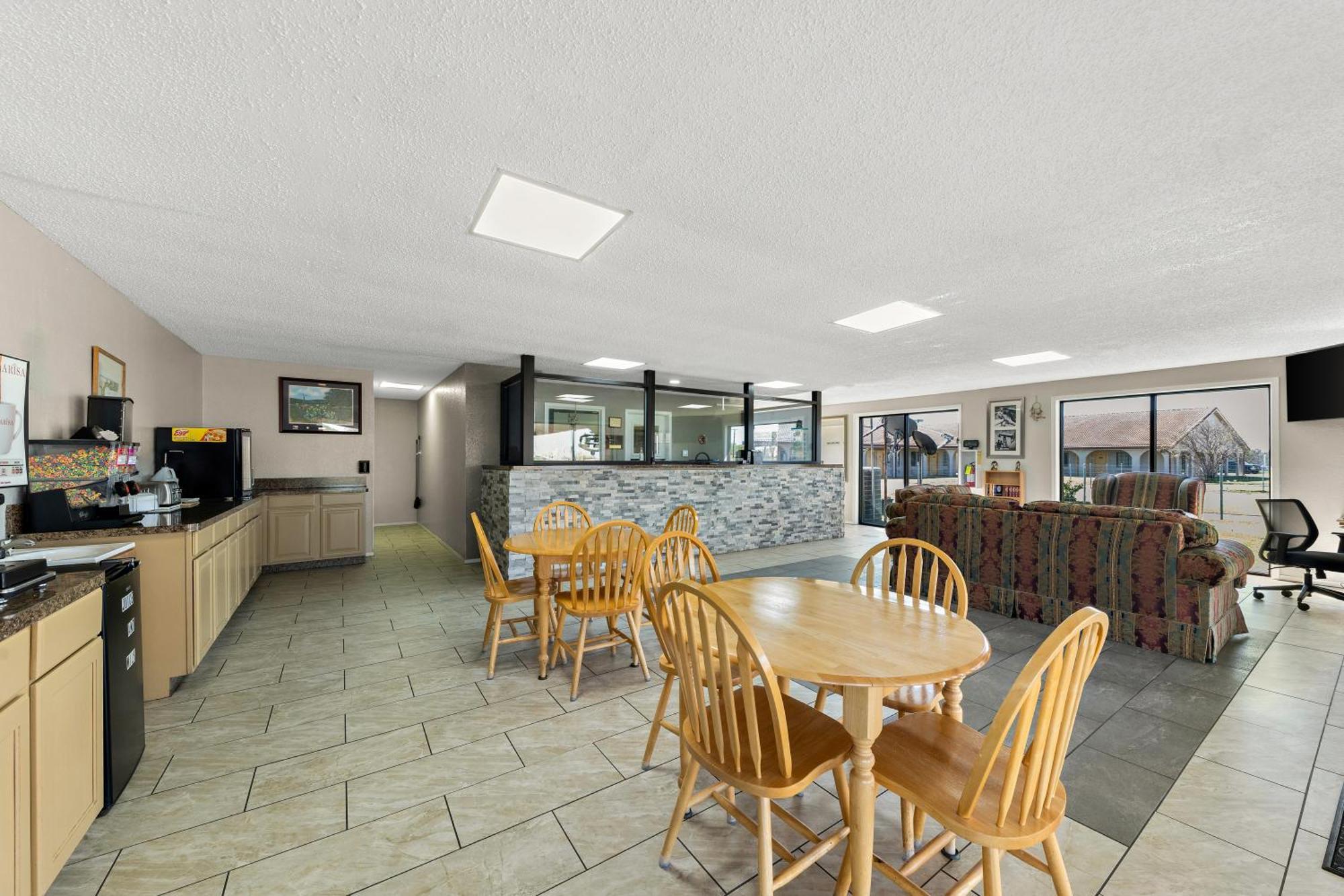 Americas Best Value Inn Bonham Exterior foto