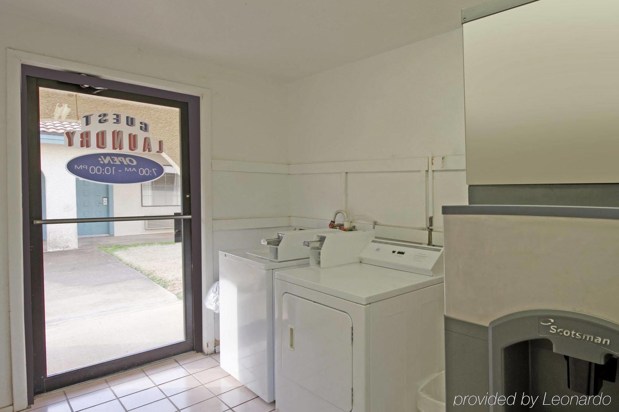 Americas Best Value Inn Bonham Instalações foto